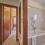 Mit Seeblick Und Privatem Garten By Interhome * ברדולינו