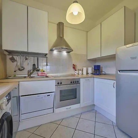 Semesterbostad Mit Seeblick Und Privatem Garten By Interhome *