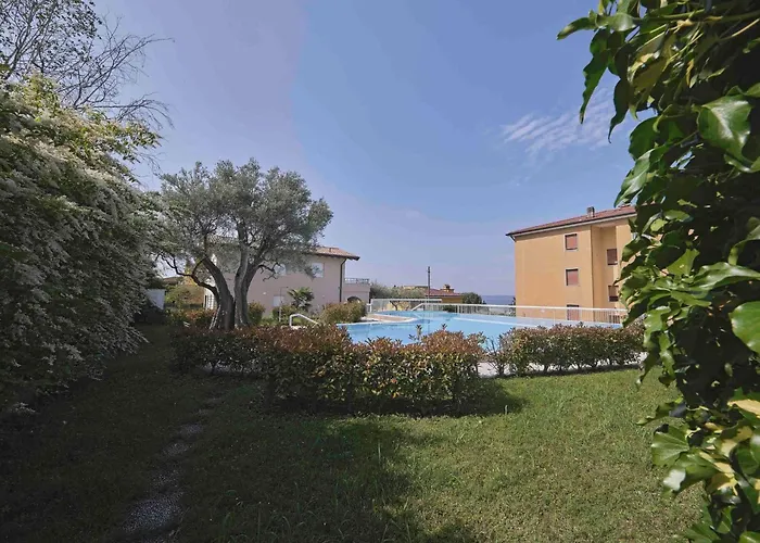 Mit Seeblick Und Privatem Garten By Interhome Feriehus Bardolino